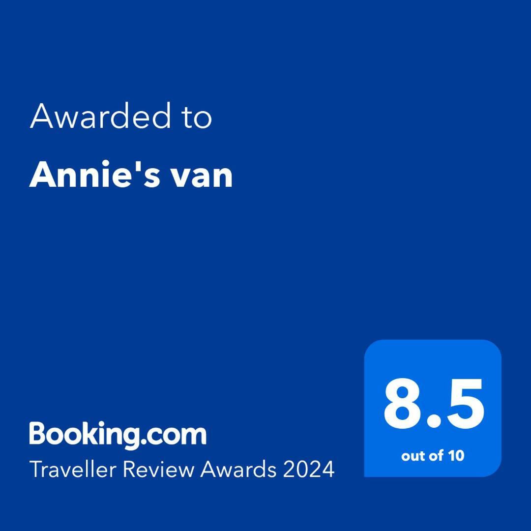 Annie'S Van Kingston upon Hull Exterior photo
